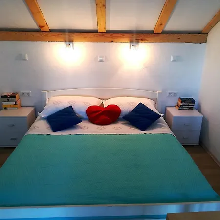 Veroko Apartment *